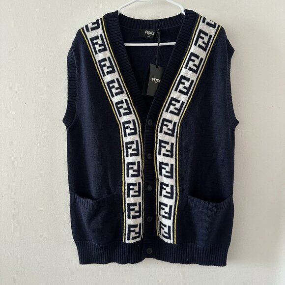 NWT Fendi Logo Intarsia Button-Up Vest Sweater Blue FF Virgin wool 100% Sz 50 - Picture 5 of 10